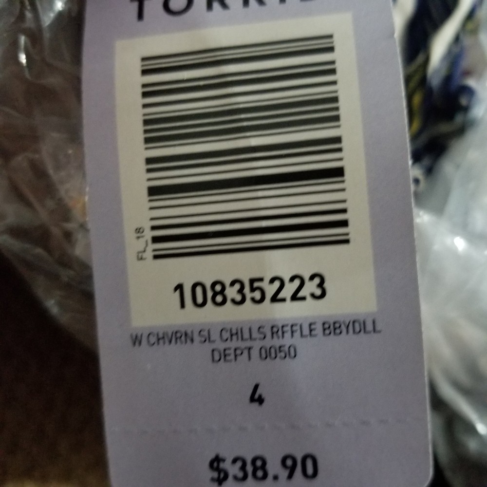 Torrid Chevron Ruffle Babydoll Top 4 - Picture 6 of 7
